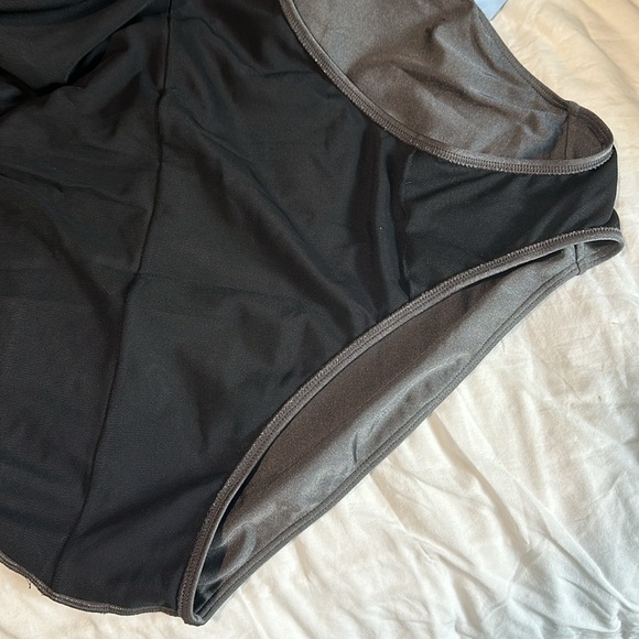 Boden Silver Talamana Swimsuit Plus Size 20 - Picture 8 of 15